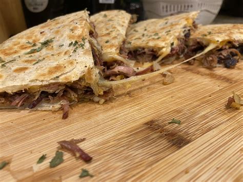 [homemade] smoked pulled pork quesadilla : r/food