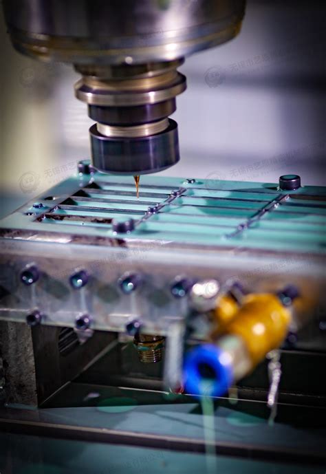 六轴自动焊接机器人_无锡精耐驰机械制造有限公司