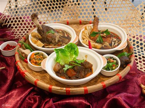 Hotel Dining at Hotel Royal Signature Kuala Lumpur - Klook India