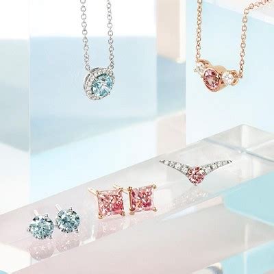 『珠宝』Tiffany 推出 Tiffany Knot 系列：金质纽结 | iDaily Jewelry · 每日珠宝杂志