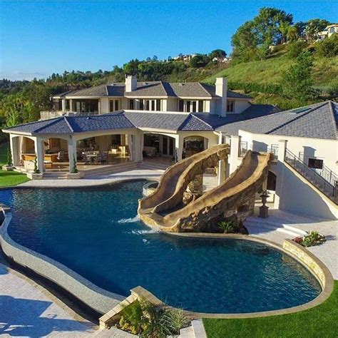 15 Luxury Homes with Pool - Millionaire Lifestyle - Dream Home - Gazzed ...