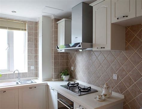 2015新厨房装修设计效果图 小厨房变大空间-家居快讯-广州房天下家居装修