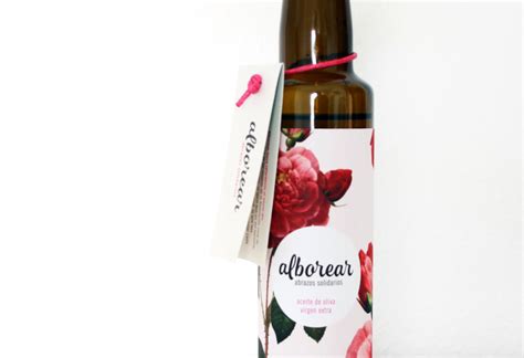 玫瑰精油品牌产品包装设计-四喜品牌策划公司