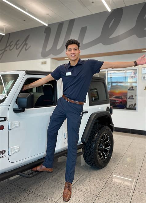 Jim Click Jeep Staff - Tucson Jeep, Wagoneer dealer in Tucson AZ - New and Used Jeep, Wagoneer ...