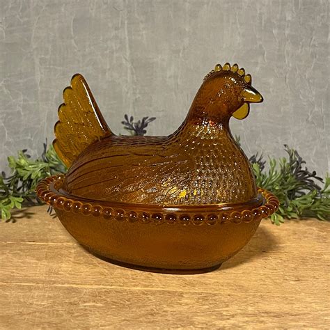 Vintage Indiana Glass Amber Hen on Nest, Glass Amber Nesting Hen - Etsy ...