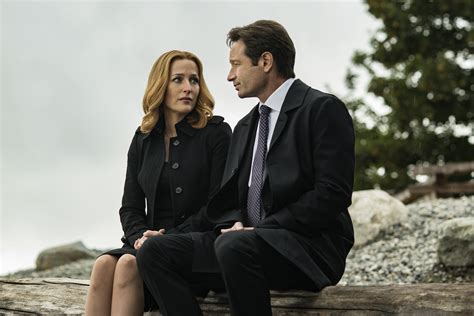 Download Gillian Anderson Dana Scully David Duchovny Fox Mulder TV Show ...