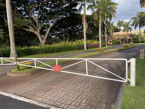 HONOLULU COUNTRY CLUB - 292 Photos & 62 Reviews - 1690 Ala Puumalu St ...
