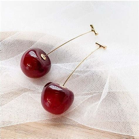 CHERRY EARRING – kanishkahub