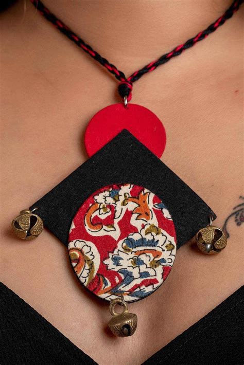 Red Black Kalamkari Necklace with Brass Ghungroo - Handcrafted Fabric ...