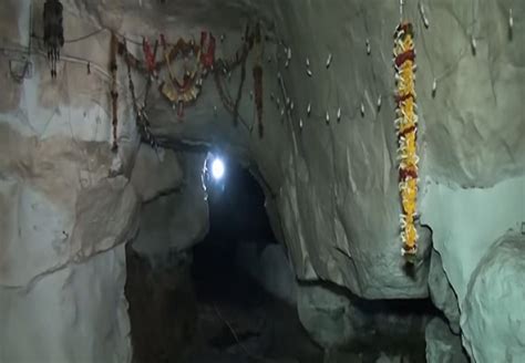 अंबा माई के इस मंदिर से जुड़ा है ऐसा रहस्य, सुनकर उड़ जाएंगे होश ...