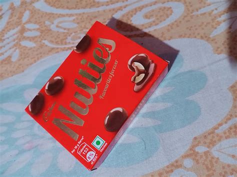 Cadbury Nutties Chocolate Pack, 30 g : Amazon.in: Grocery & Gourmet Foods