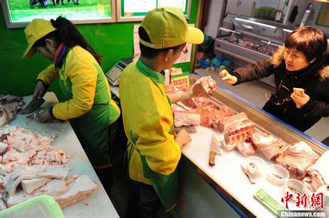 50名大学生上海卖猪肉_国内新闻_环球网