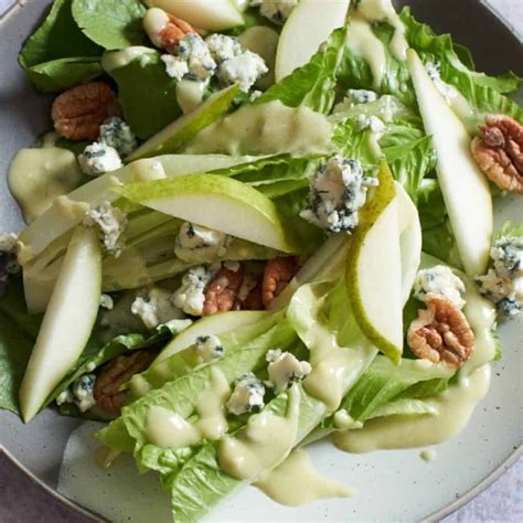 Romaine Hearts Salad with Blue Cheese, Pears, and Pecans - Fine Foods Blog
