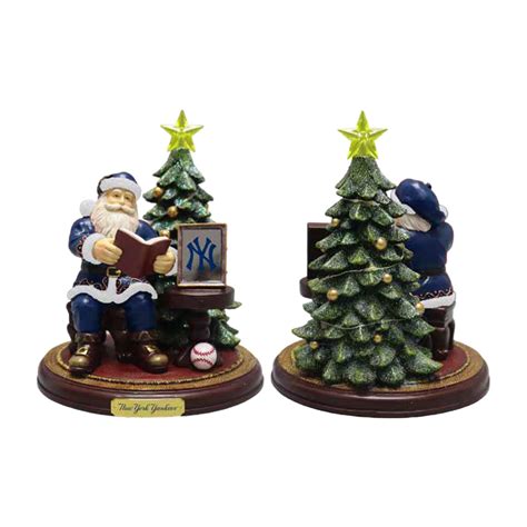 New York Yankees The Memory Company Christmas Story Santa Figurine