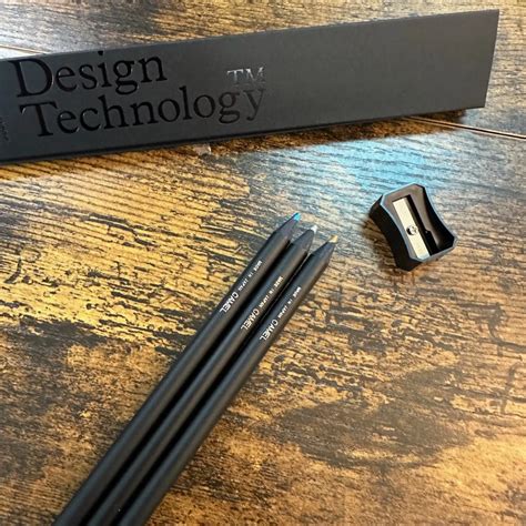 Craft Design Technology "Black Edition" Pencil Sets — The Gentleman ...