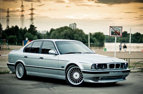 Фото - почти новая BMW 540 e34 