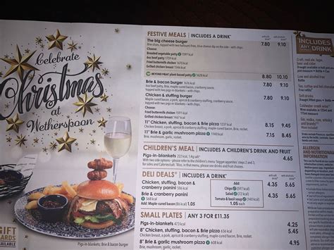 I tried this year's Wetherspoons Christmas menu - and I must say, I was ...