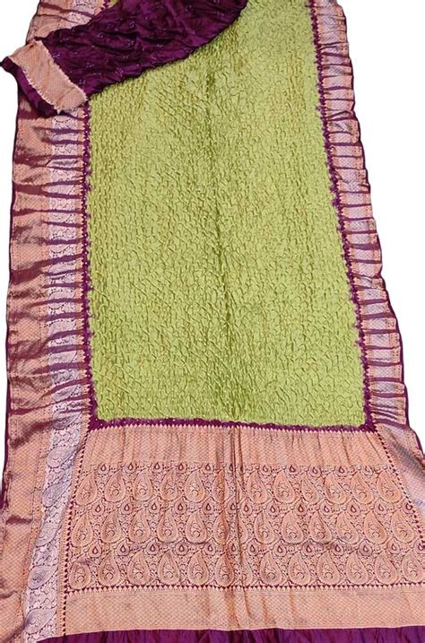 Green Bandhani Pure Silk Kanjeevaram Border Saree - Luxurionworld