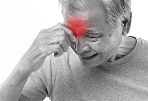 医生提醒：家中老人有这5种症状，要当心，脑梗或在不远处！__中国医疗