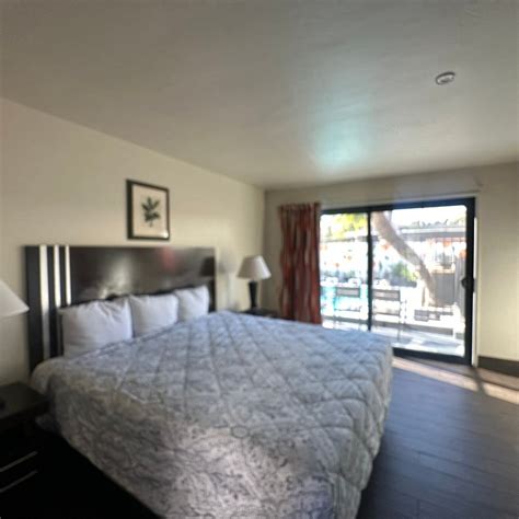 ORANGE TREE INN (Santa Barbara) - Motel Reviews, Photos, Rate ...