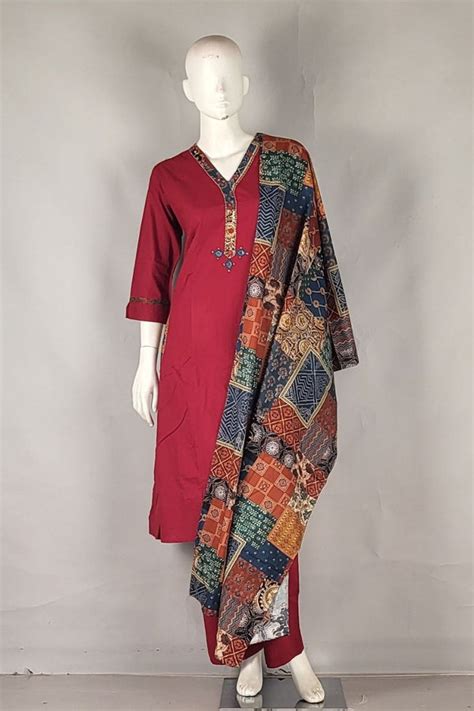 Buy Traditional Sarees, Party Wear Suits, Wedding Lehengas- Sundari