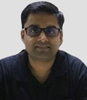 Dean (Students) | Dhirubhai Ambani Institute of Information and ...