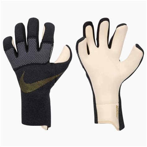 Goalkeeper Gloves – Jerseys Kart