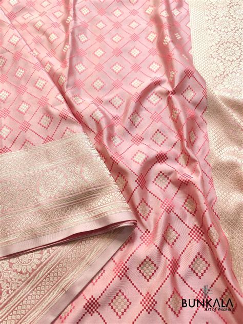 Shop Light Pink Mashru Silk Banarasi Saree – BUNKALA