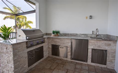 L-Shaped Outdoor Kitchens & Ideas | HL Posey Builders | Outdoor kitchen ...