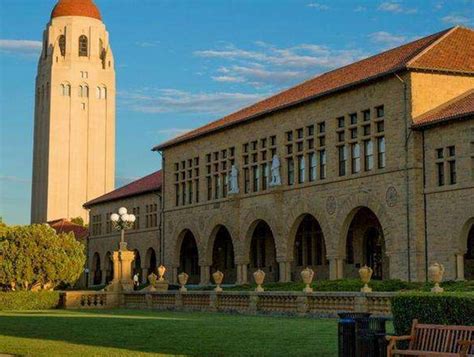 2022加州大学圣地亚哥分校游玩攻略,校园景色很美。那个工学大楼...【去哪儿攻略】