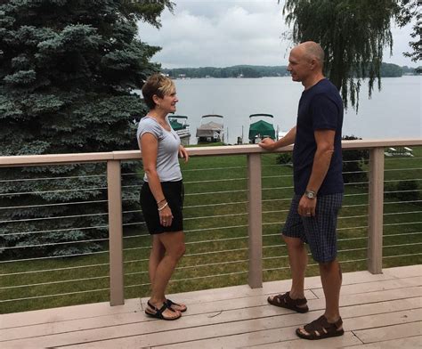 HGTV's 'Lakefront Bargain Hunt' to feature Irish Hills homes - mlive.com