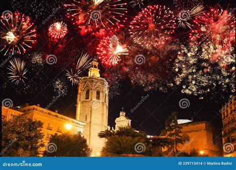 Feiere Silvester 2026 in Valencia: Events, Feuerwerk und Tipps