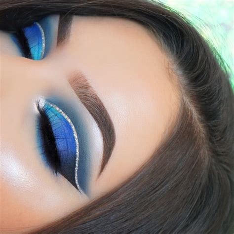 Pinterest @18Redhead | Eyeshadow makeup, Blue eye makeup, Blue makeup looks