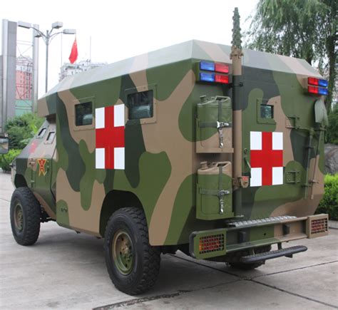 装甲救护车左后45°-装甲医疗救护车-陕西宝鸡专用汽车有限公司
