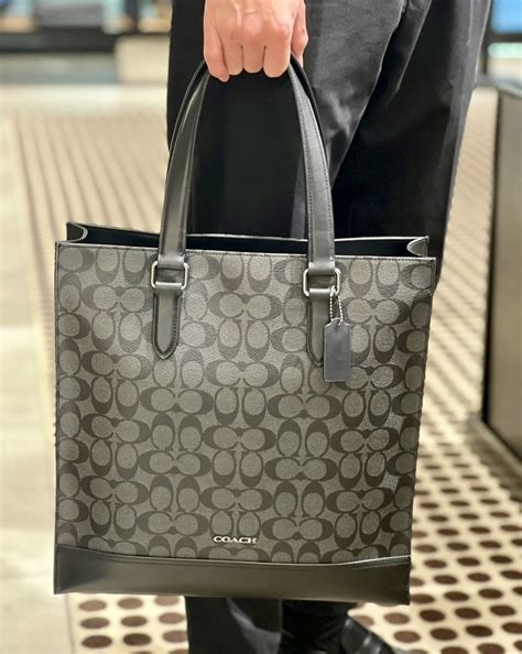 Ultimate Guide to Coach Men’s Tote Bags: Style Meets Functionality ...
