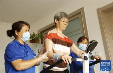 邢台：居家护理提高老人生活质量 - 邢台123