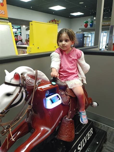 Menu at Outer Limits Fun Zone pizzeria, Pocatello