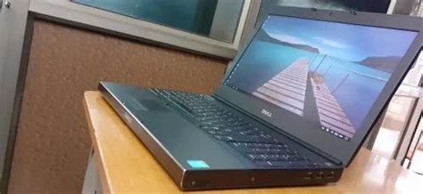 Dell I7 Laptop 的图像结果