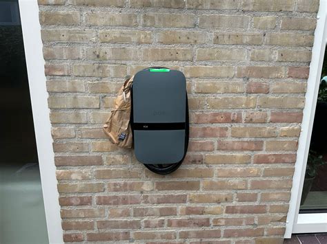 Peblar laadpaal | Snel & krachtig | Solar Experience Center