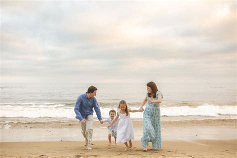 Family Photoshoot at Little Corona Beach in Corona Del Mar