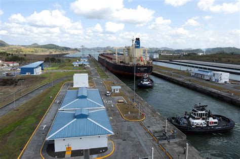 panama canal definition