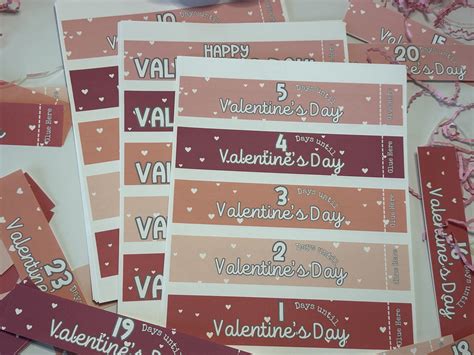 Free Valentine's Day Countdown Chain Printable