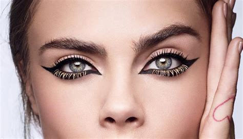 Valentines Special- 5 Best Color Mascara Brands You Can Use ...