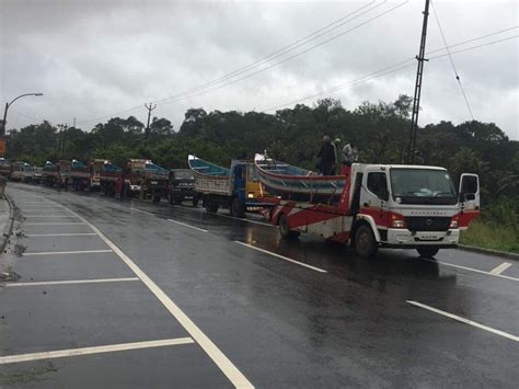 Service on Kerala flood - PMNA Crane & Recovery Service