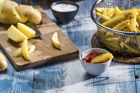 How to Blanch & Freeze Potatoes for French Fries | Livestrong.com ...