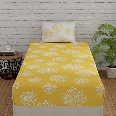 HUESLAND by Ahmedabad Cotton 144 TC Cotton Single Bedsheet with 1 ...