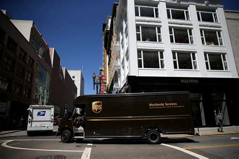 UPS Ground Delivery: Saturday Deliveries to Begin in April | Money
