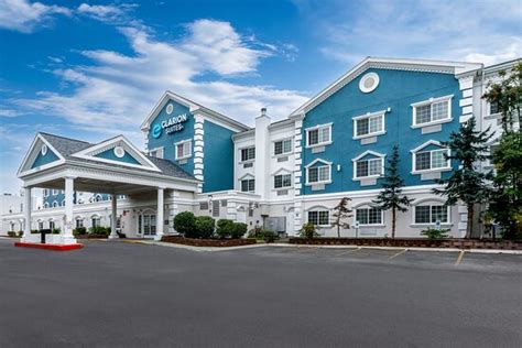 CLARION SUITES ANCHORAGE DOWNTOWN - Hotel Reviews, Photos, Rate ...