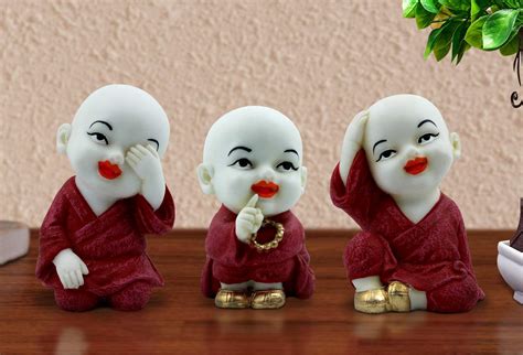 Buy Karigaari - Ideas Hand Crafted Set of 3 Maroon Polyresin Eco ...