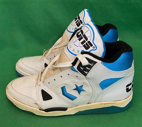 90's high top deals sneakers